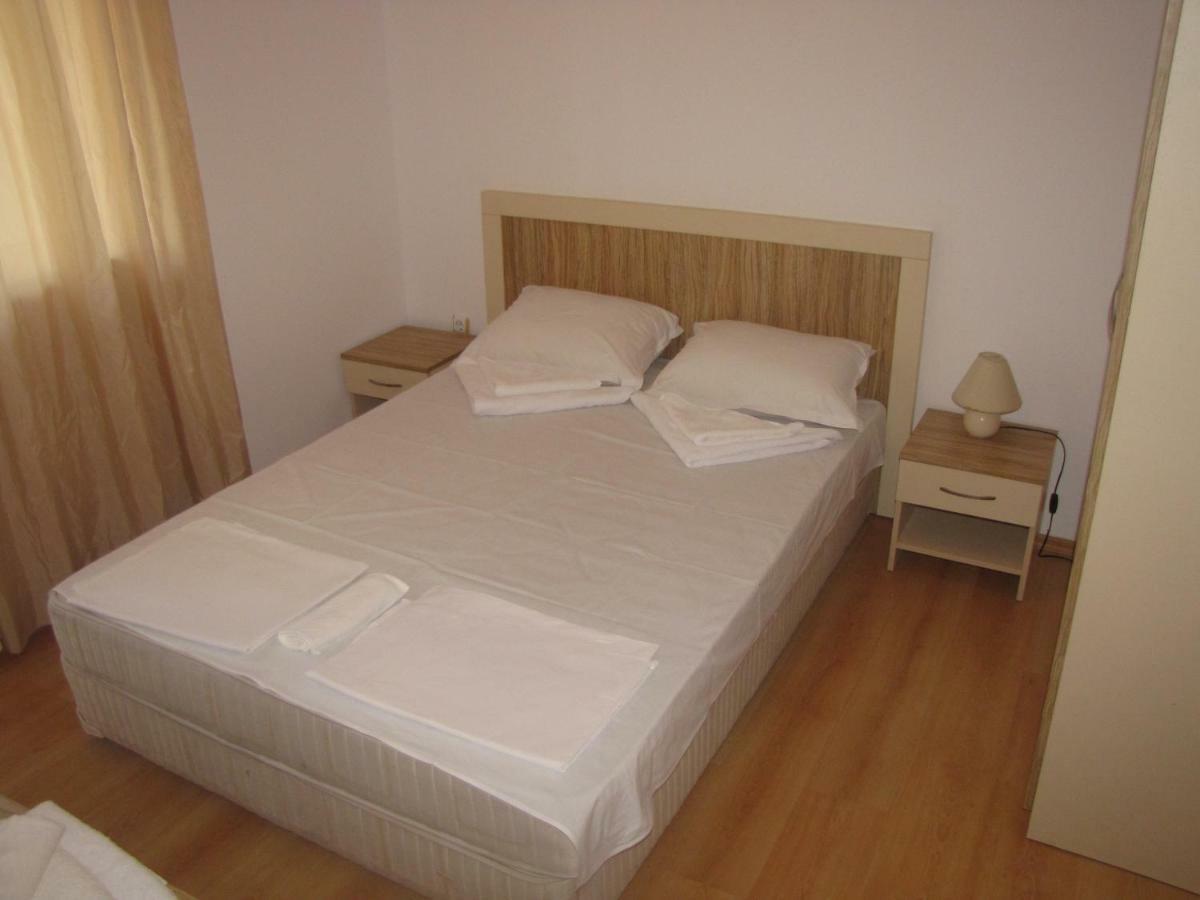 Guest Apartments Salena Sunny Beach Eksteriør billede